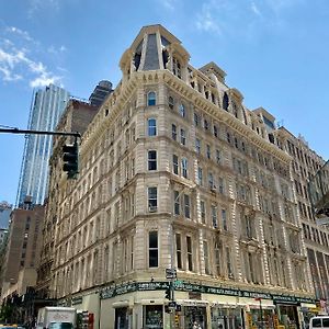 31 Street Broadway Hotel